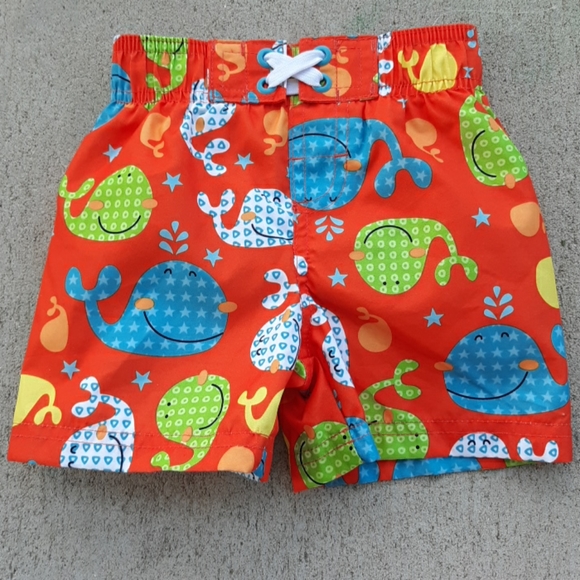 Swimming shorts size 12 months - Picture 2 of 3